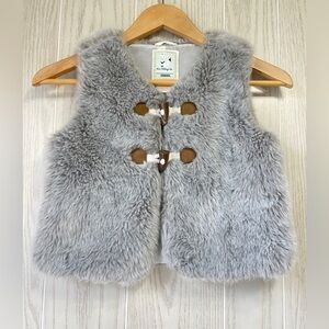 Gymboree Vest Girls 7-8 Medium Faux Fur Gray Toggle Button Lined EUC